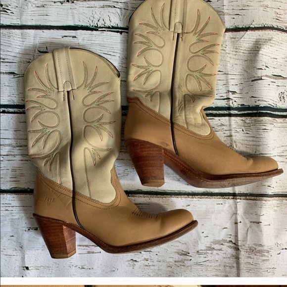 Frye Shoes - 🤠 Frye Vintage Cowboy Boots Size 10